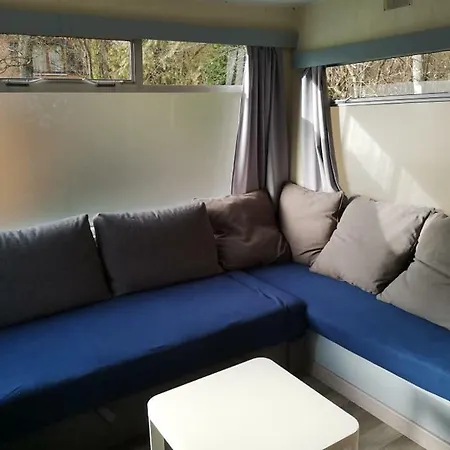 Caravane Residentielle Confort Ardennes רושפורט